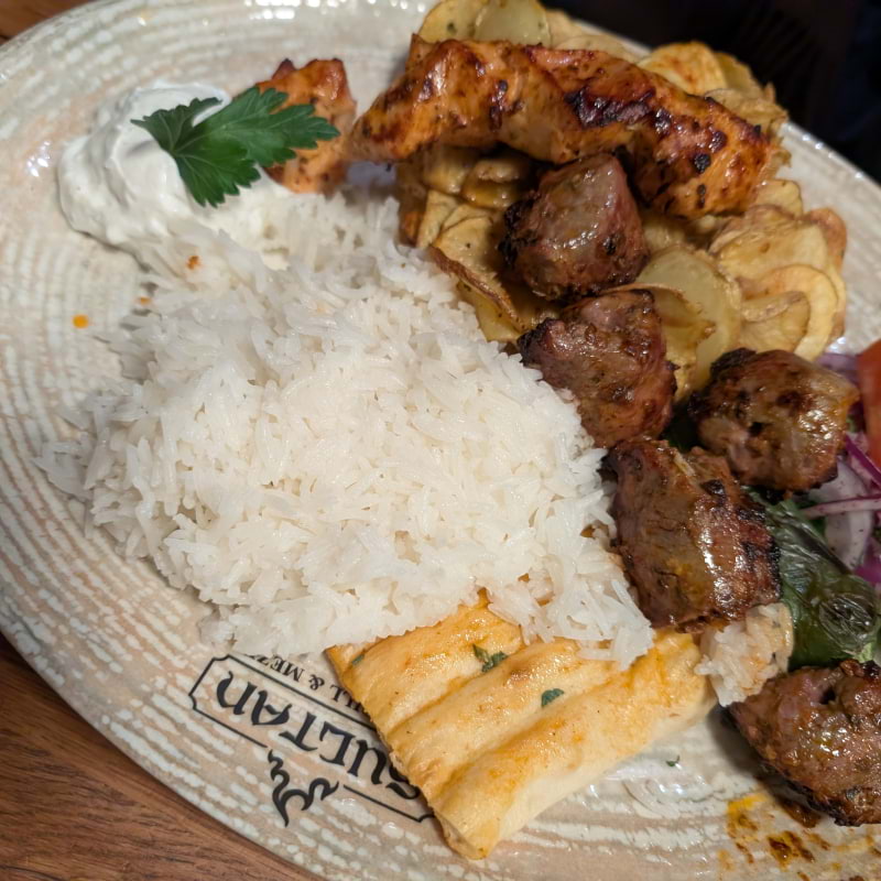 Bild från Sultan Grill av Doux E. (2026-01-24)