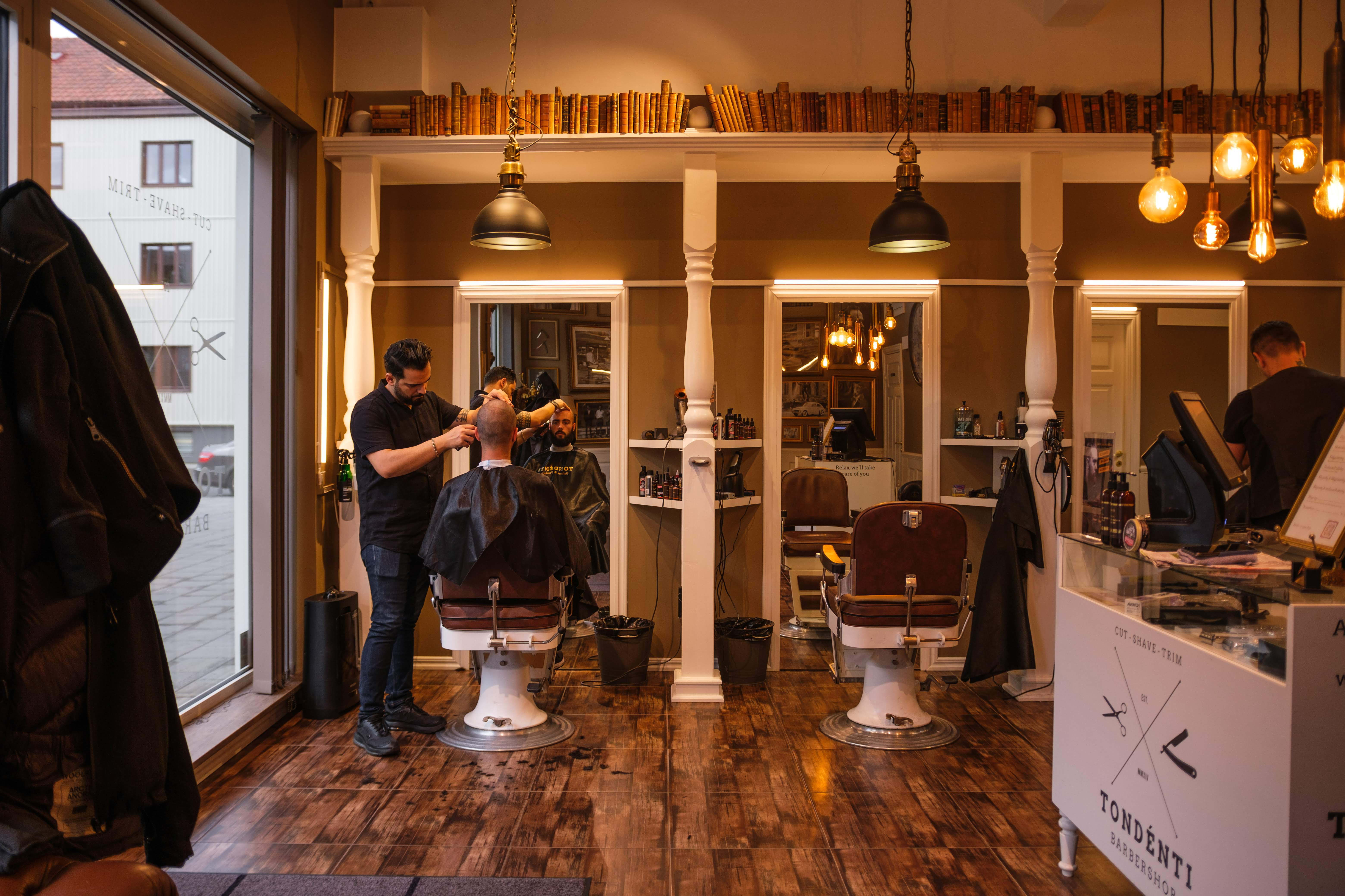 Tondénti Barbershop – Barberare