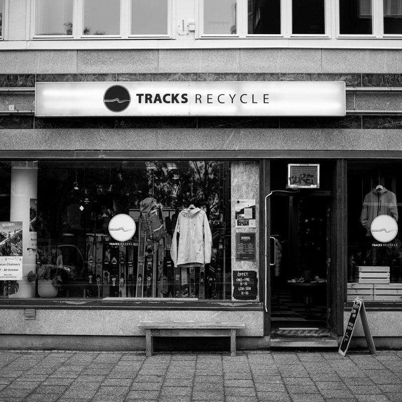 Butiken utifrån – Bild från Tracks Recycle av Mikael A. (2024-02-01)