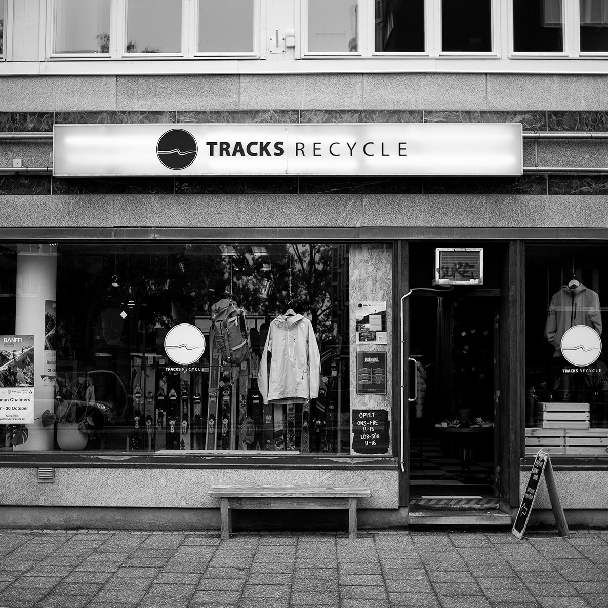 Butiken utifrån – Bild från Tracks Recycle av Mikael A. (2024-02-01)
