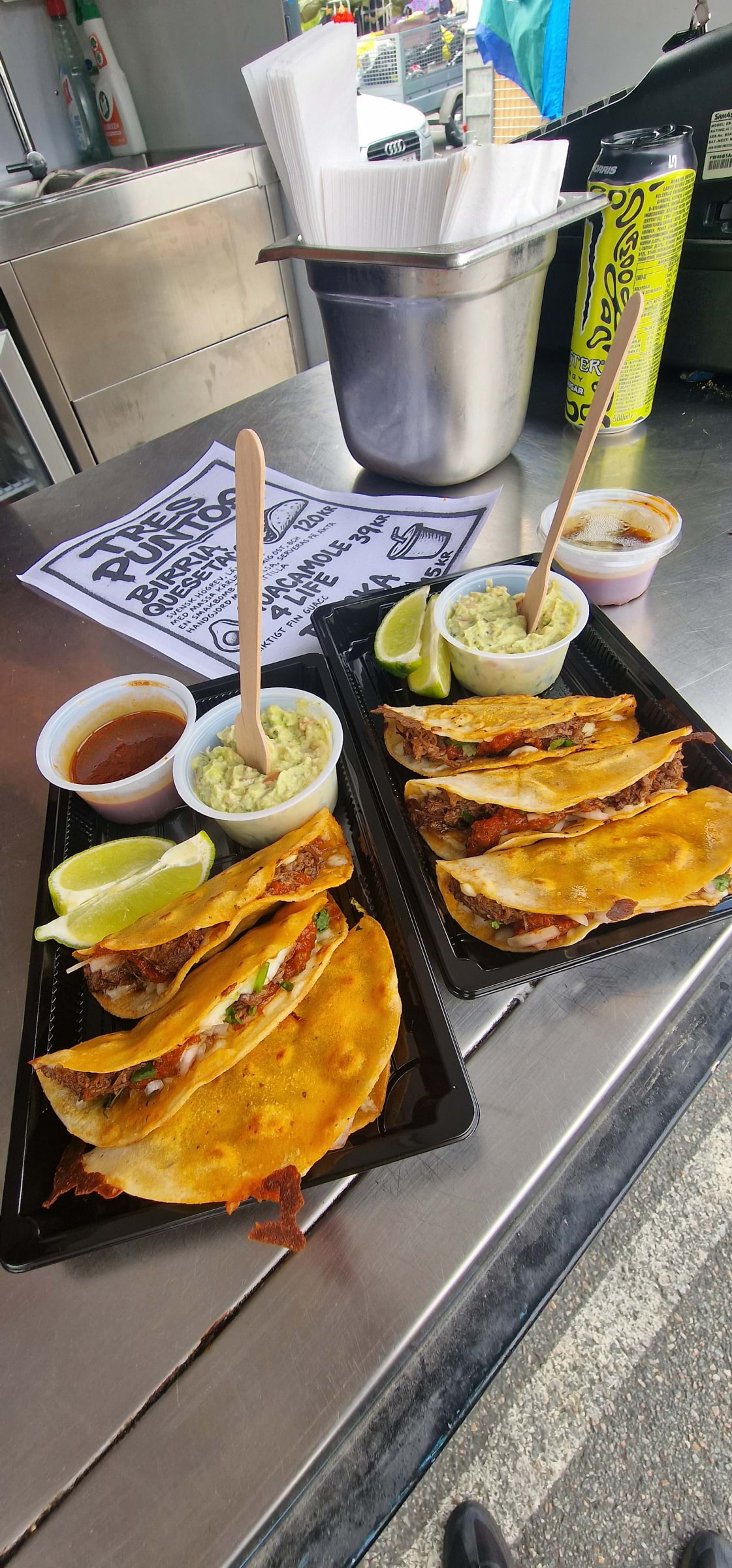 Photo from Tres Puntos by Gothia Chic  (13/09/2025)