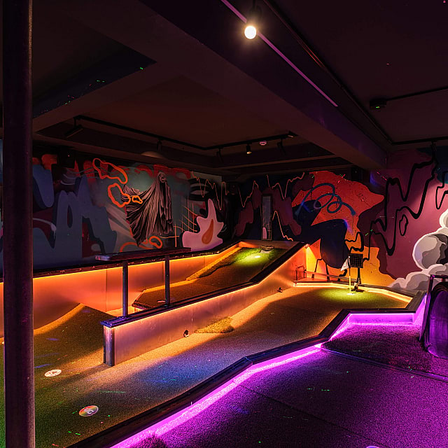 Underground Golf Club