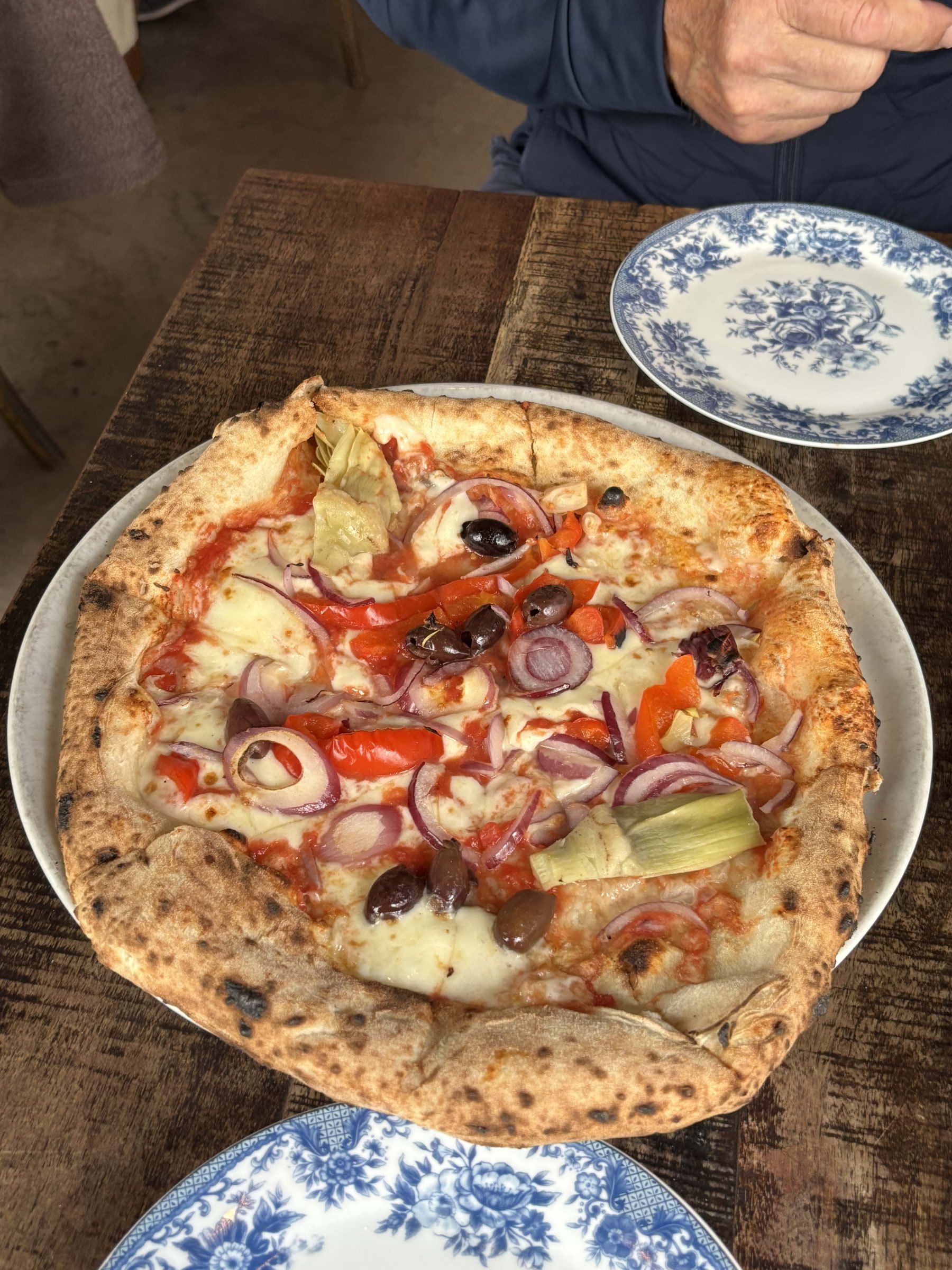 Vegetarisk pizza på Mille Lire Visby. – Bild från Mille Lire av Lisa M. (2025-07-06)