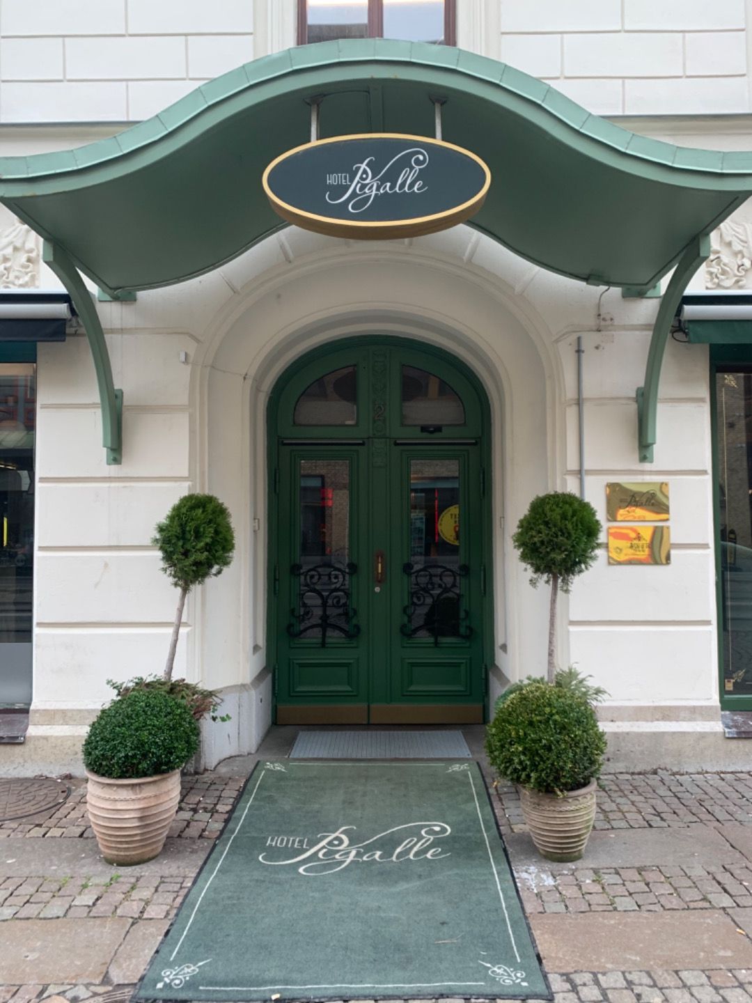 Entrén – Bild från Hotel Pigalle av Malin L. (2020-02-23)