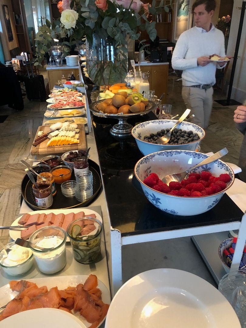 Frukost – Bild från Hotel Diplomat av Adam L. (2019-02-17)