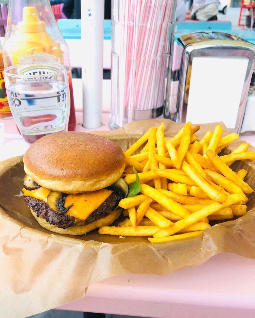 Photo from Lily's Burger Hornsbergs strand by Eva  Evis S. (06/10/2019)