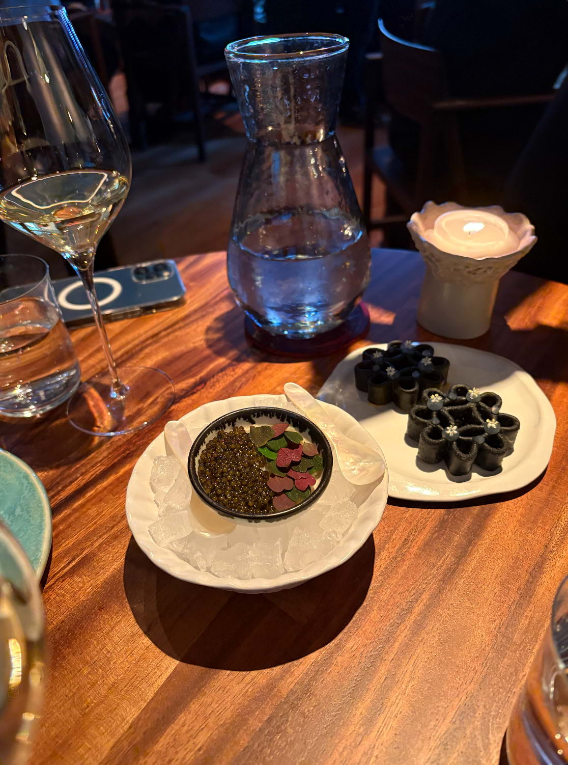 Photo from AngloThai by Fredric E. (03/11/2025)