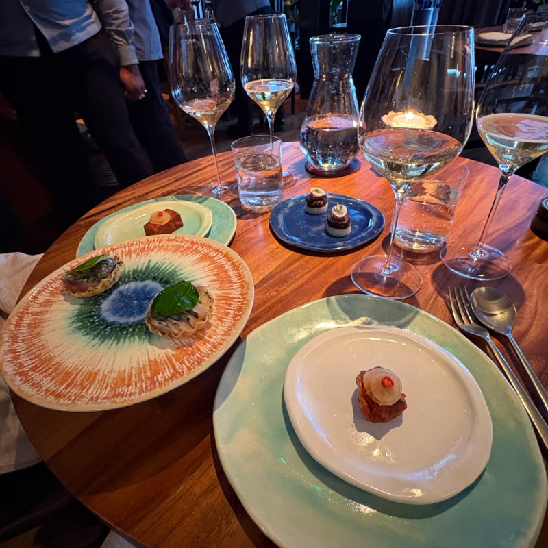 Photo from AngloThai by Fredric E. (03/11/2025)