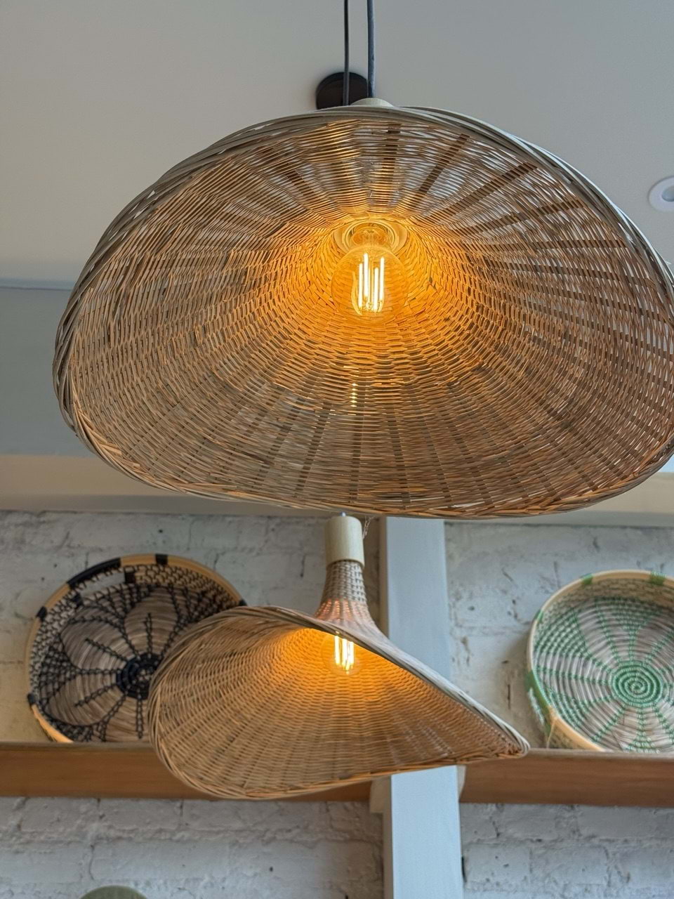 Lighting at Asiatic Thai Massage Angel – Bild från Asiatic av Stefano T. (2026-04-11)