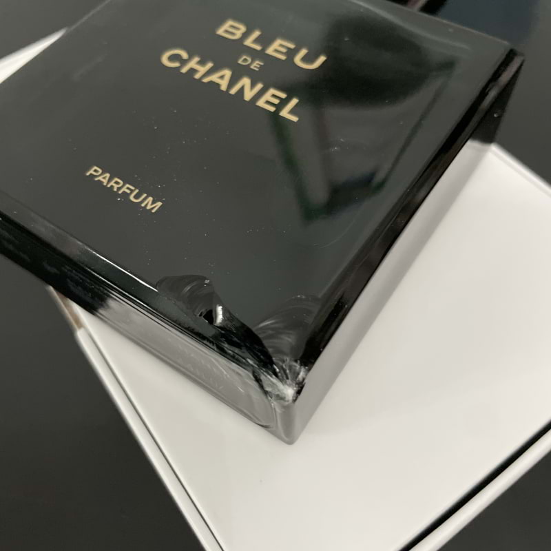 Broken perfume!!!! – Photo from Beauty Base Hounslow by Music M. (25/01/2025)