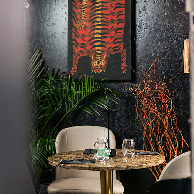 Bennie Restaurant & Bar