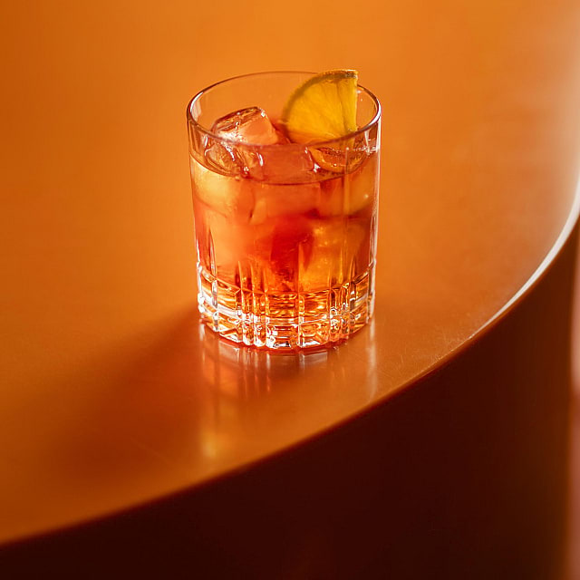 Bennie Restaurant & Bar