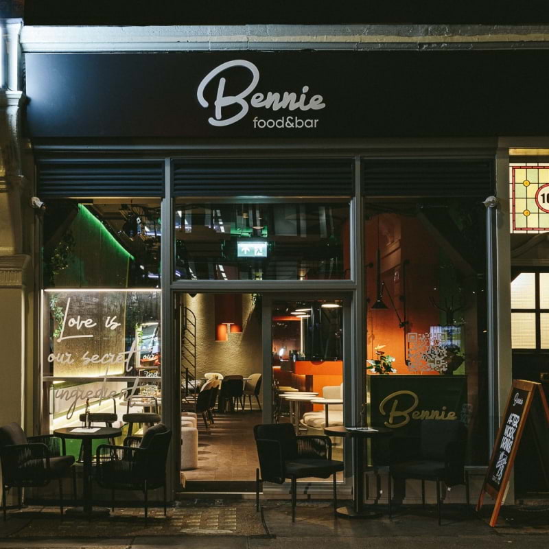 Entrance to Bennie Restaurant Fitzrovia – Photo from Bennie Restaurant & Bar by Michael B. (03/04/2025)
