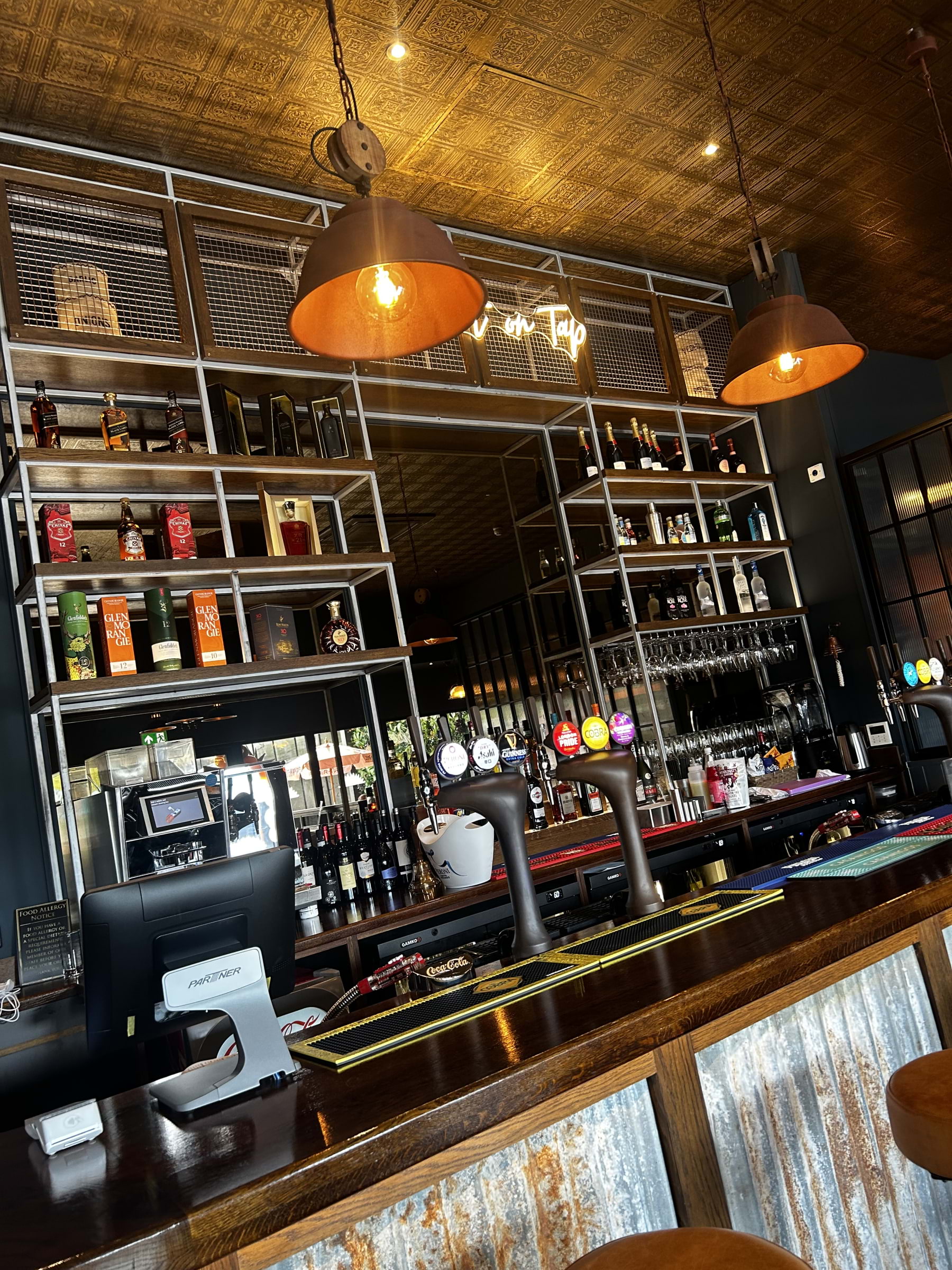 Bar – Photo from Brilliant Gastro by Raman G. (26/04/2025)