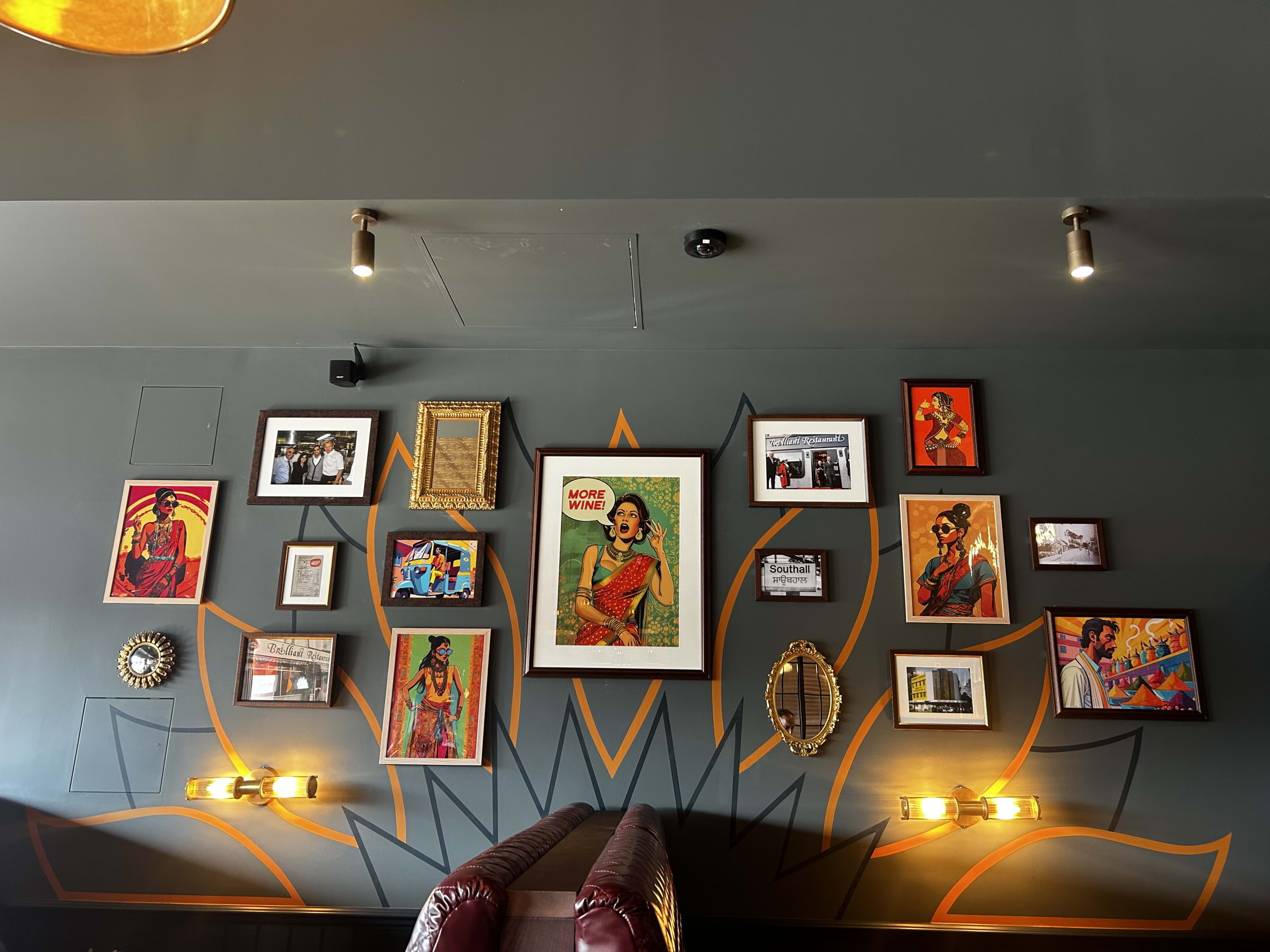 Decor – Photo from Brilliant Gastro by Raman G. (26/04/2025)