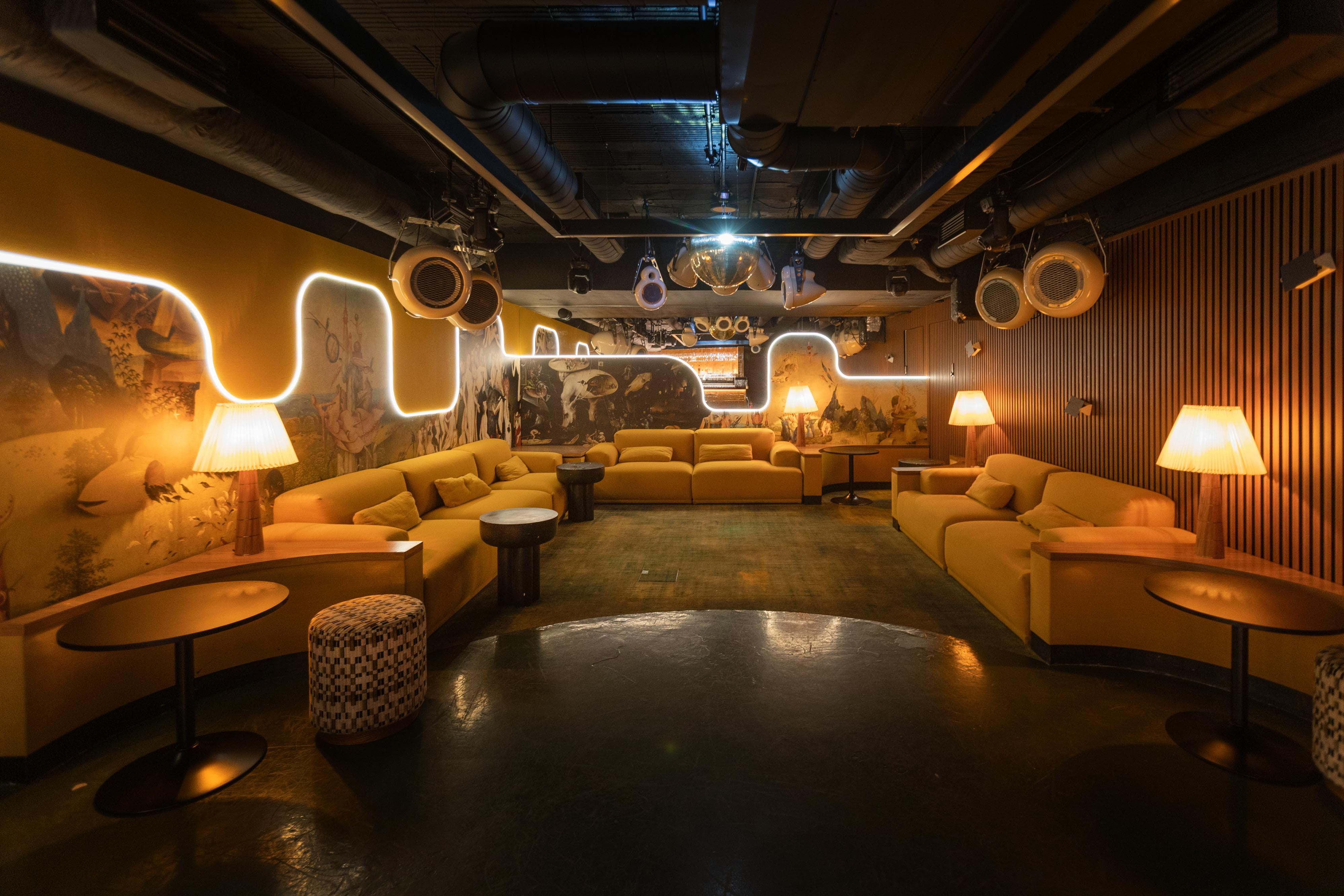 Chotto Matte Soho – Late-night restaurants