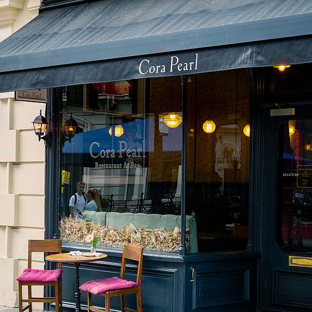 Cora Pearl