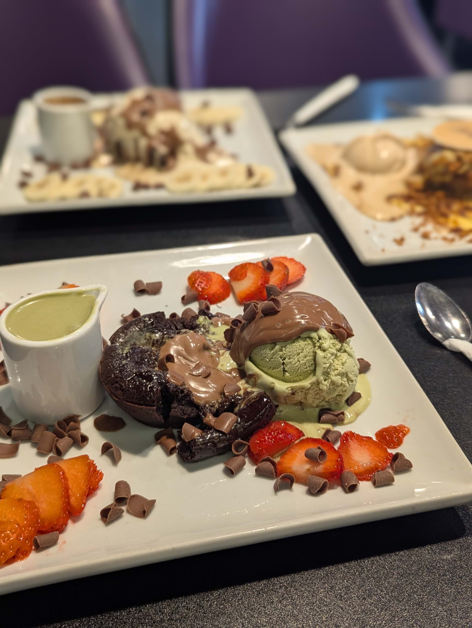 Pistachio Fondant – Bild från Creams Cafe Walthamstow av Daniel S. (2024-10-21)