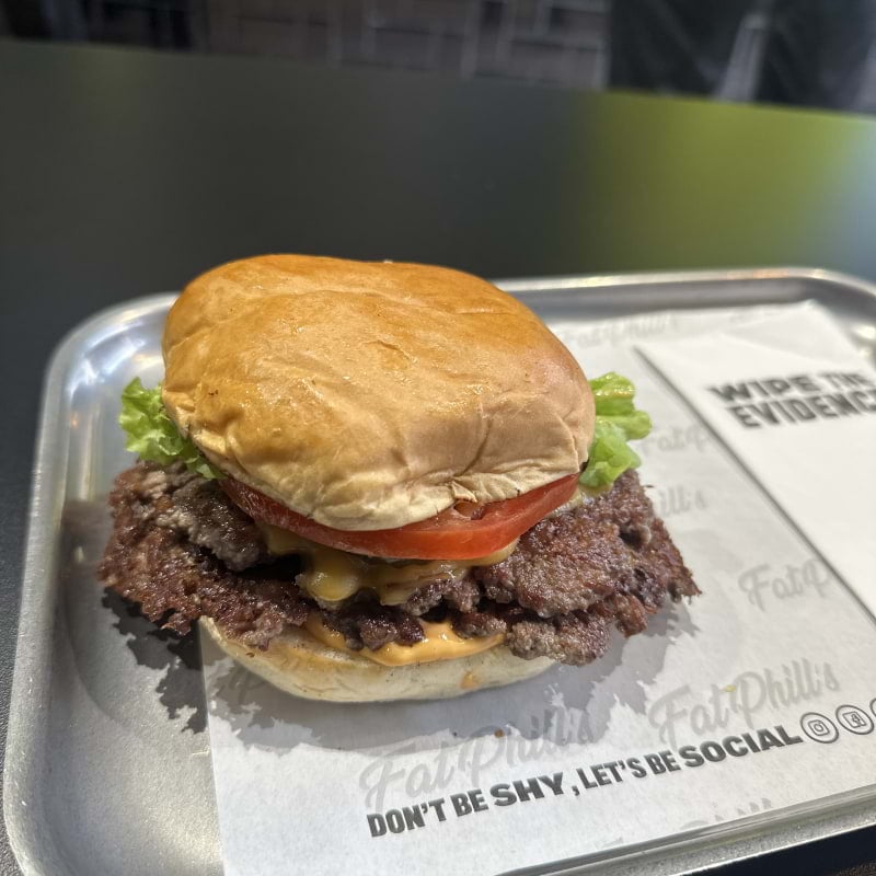 Double smash burger – Photo from Fat Phill's by Jen G. (15/12/2024)