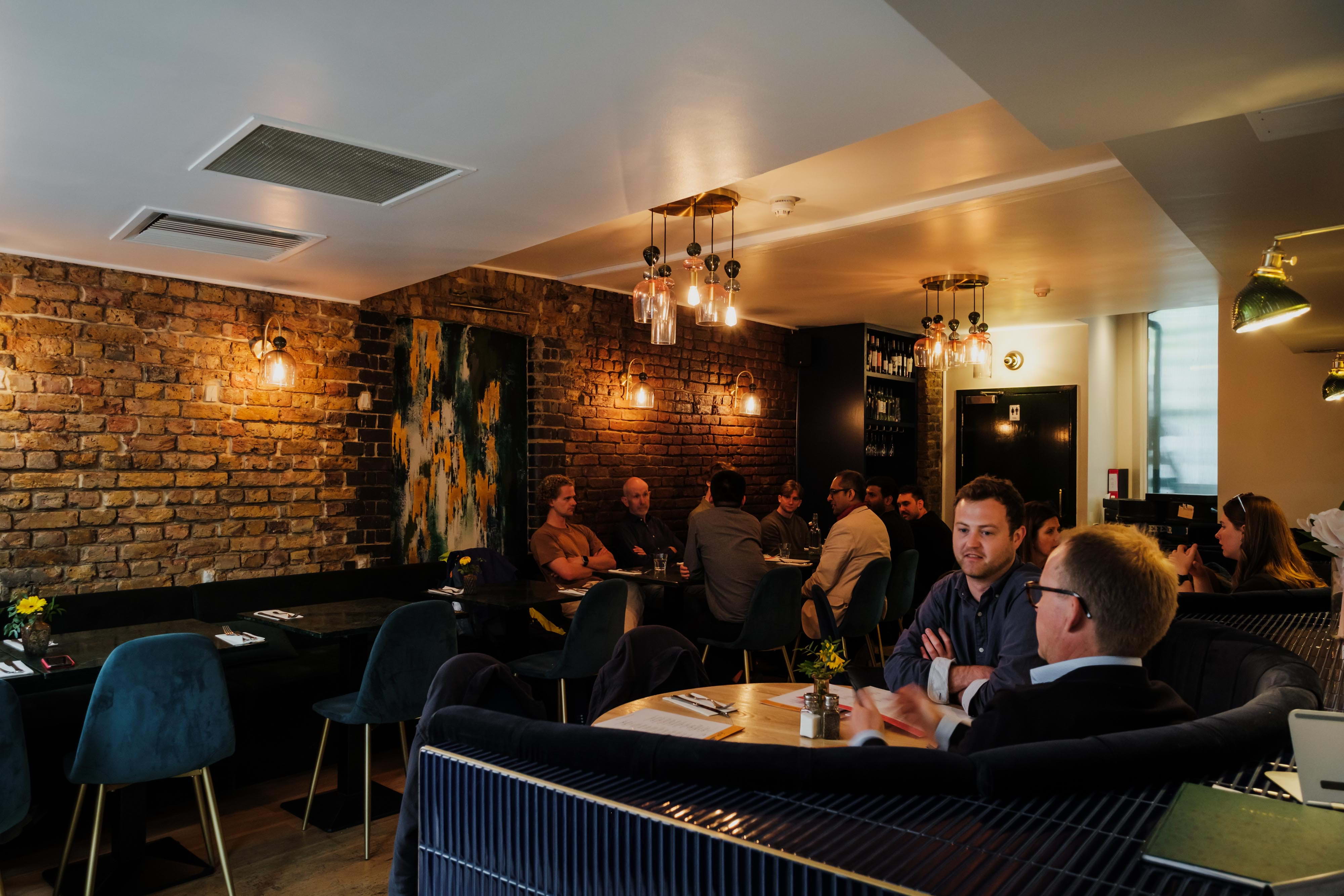 Fig & Walnut Mediterranean Kitchen – Restaurants in King's Cross