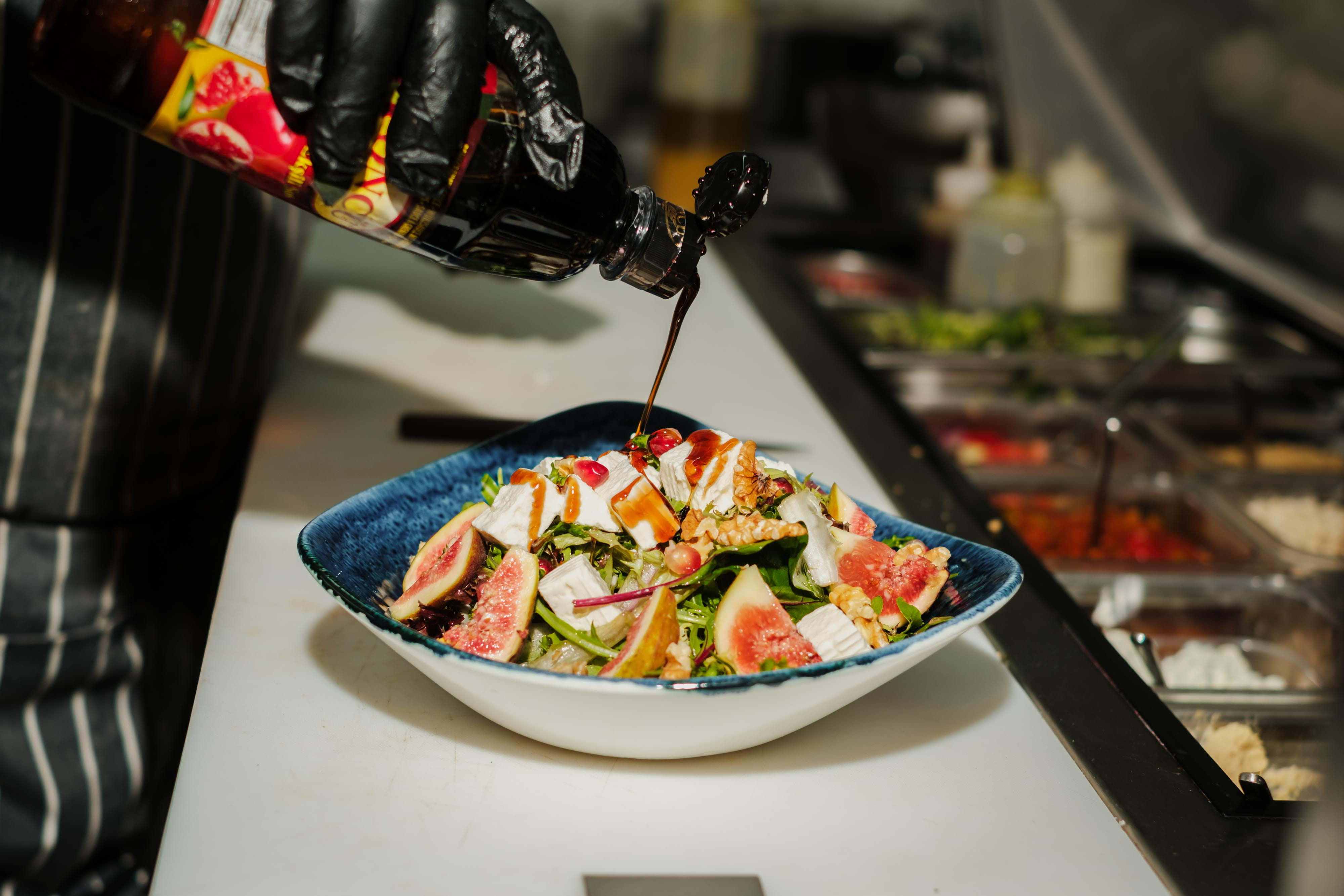 Fig & Walnut Mediterranean Kitchen – A day in Bloomsbury
