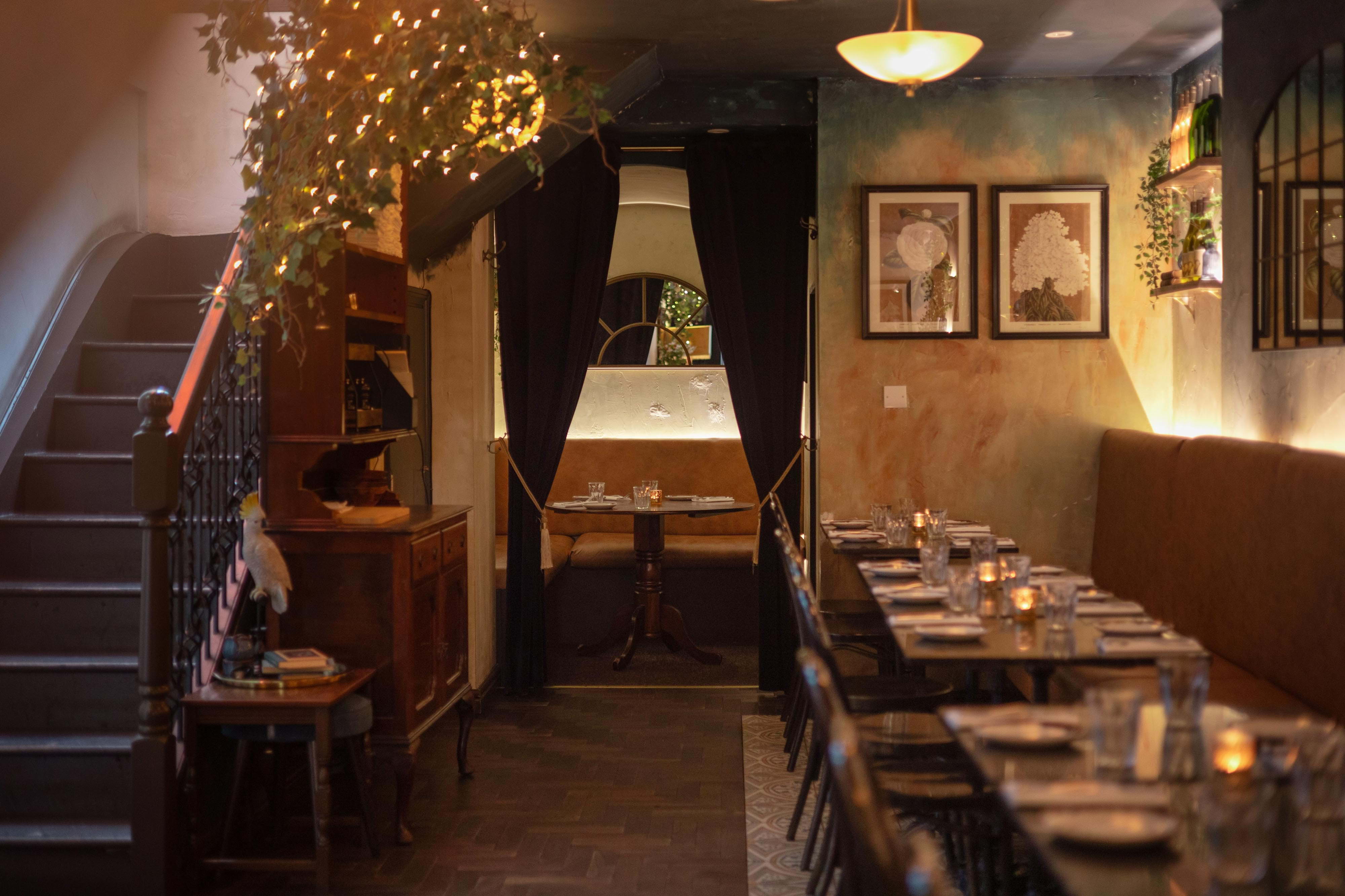 Frame Notting Hill – Where to go on a first date