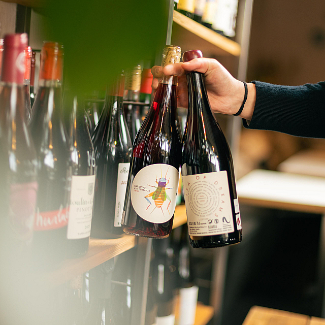 Helma Café + Wine