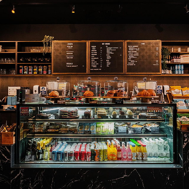 Java Whiskers Cat Café White City