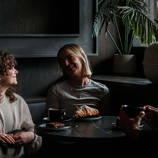 Java Whiskers Cat Café White City