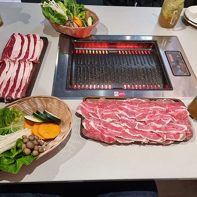 Korean BBQ House Canary Wharf