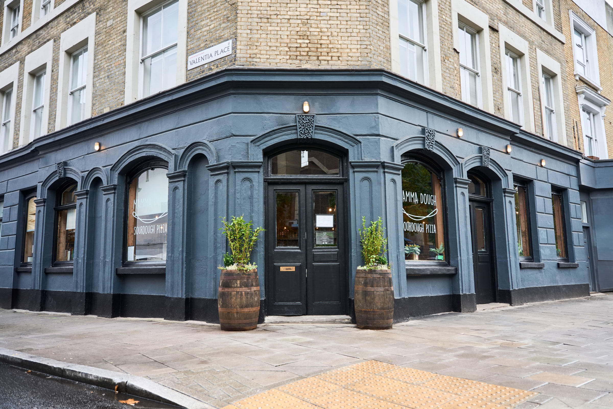 The Front – Photo from Mamma Dough Brixton by Ellie M. (12/03/2025)