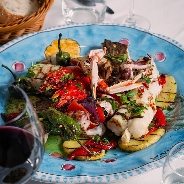 Novikov Restaurant & Bar