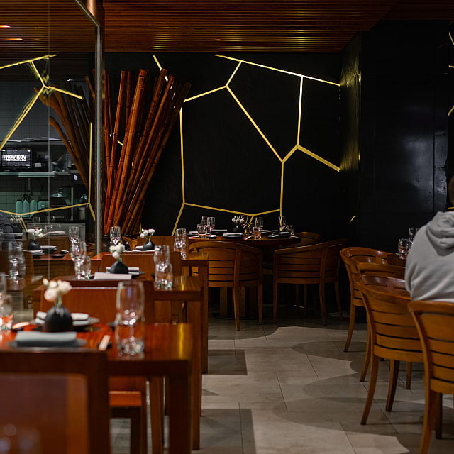 Novikov Restaurant & Bar