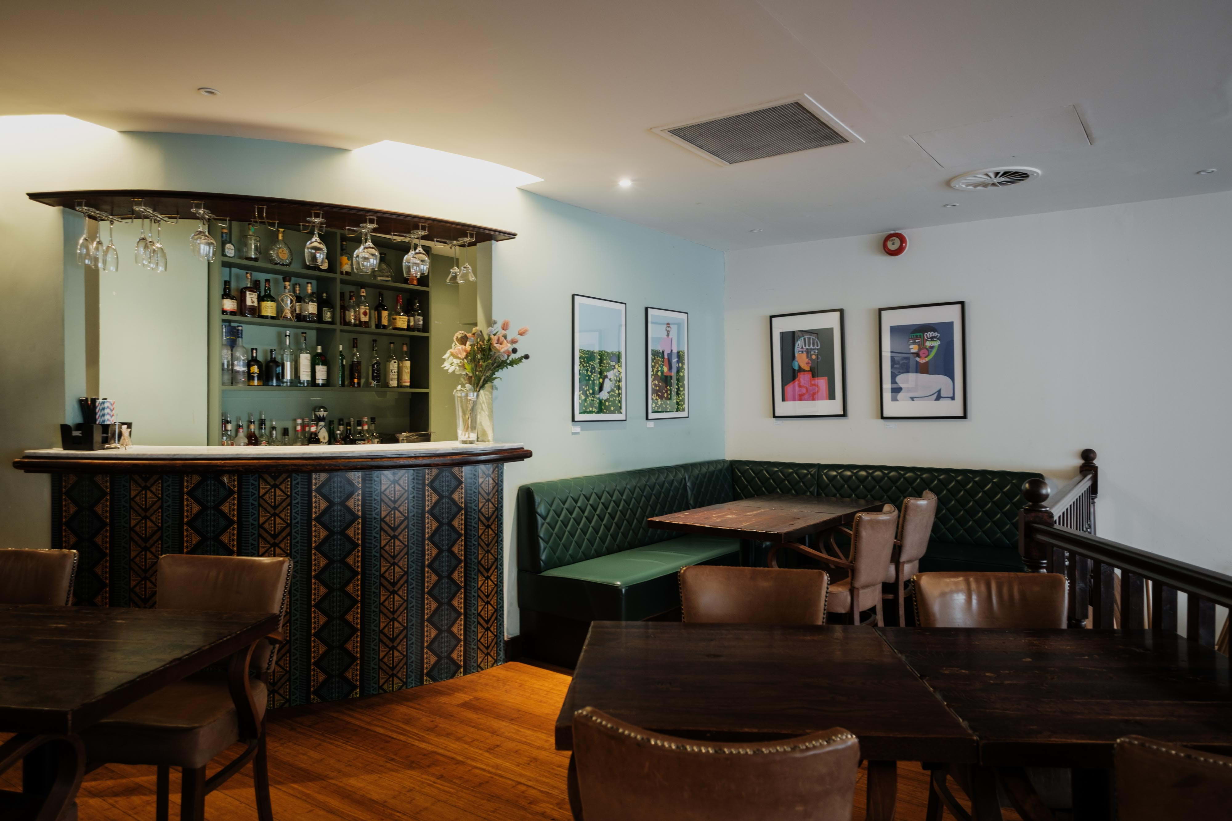 Papa L's Kitchen – Restaurants in Piccadilly