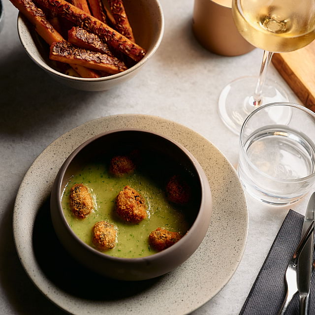 Porte Noire King's Cross