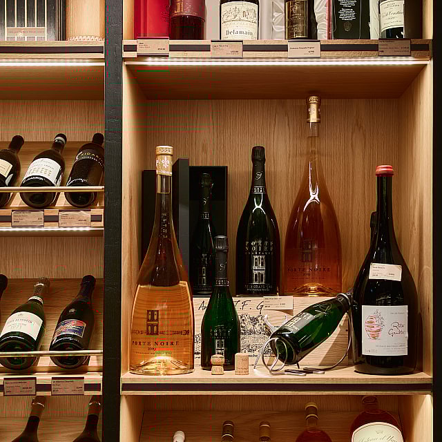 Porte Noire King's Cross