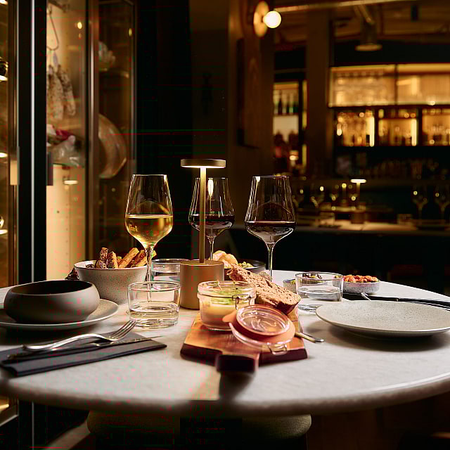 Porte Noire King's Cross