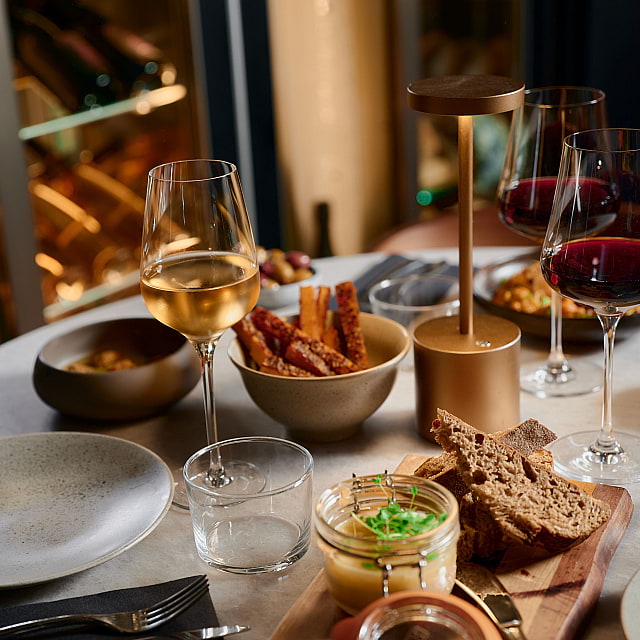 Porte Noire King's Cross