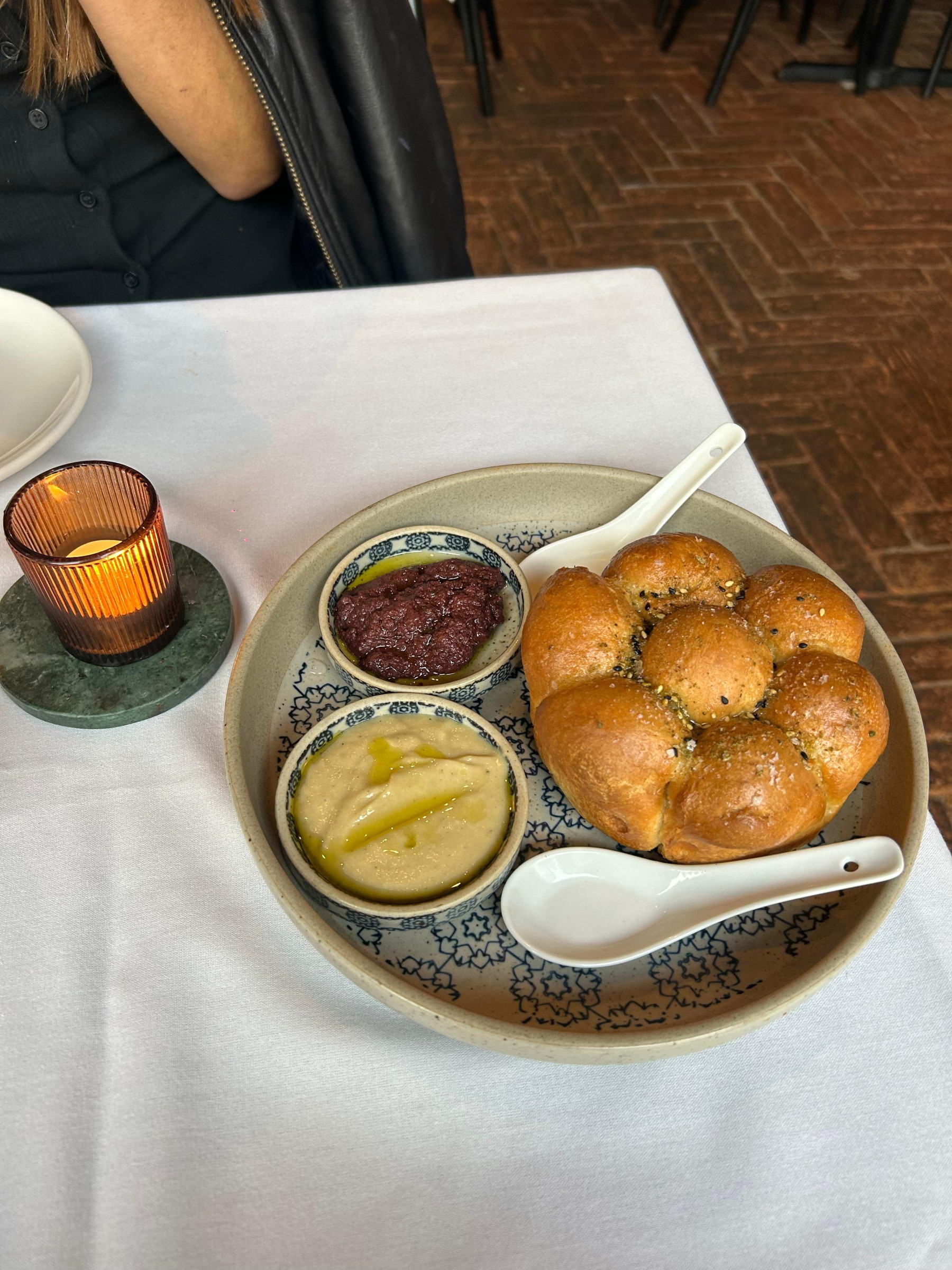 Photo from Pyrá by Jessica D. (15/05/2025)