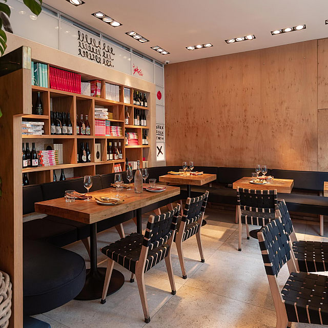 Lucas Amillano Pujal&agrave; &middot; Rovi by Ottolenghi