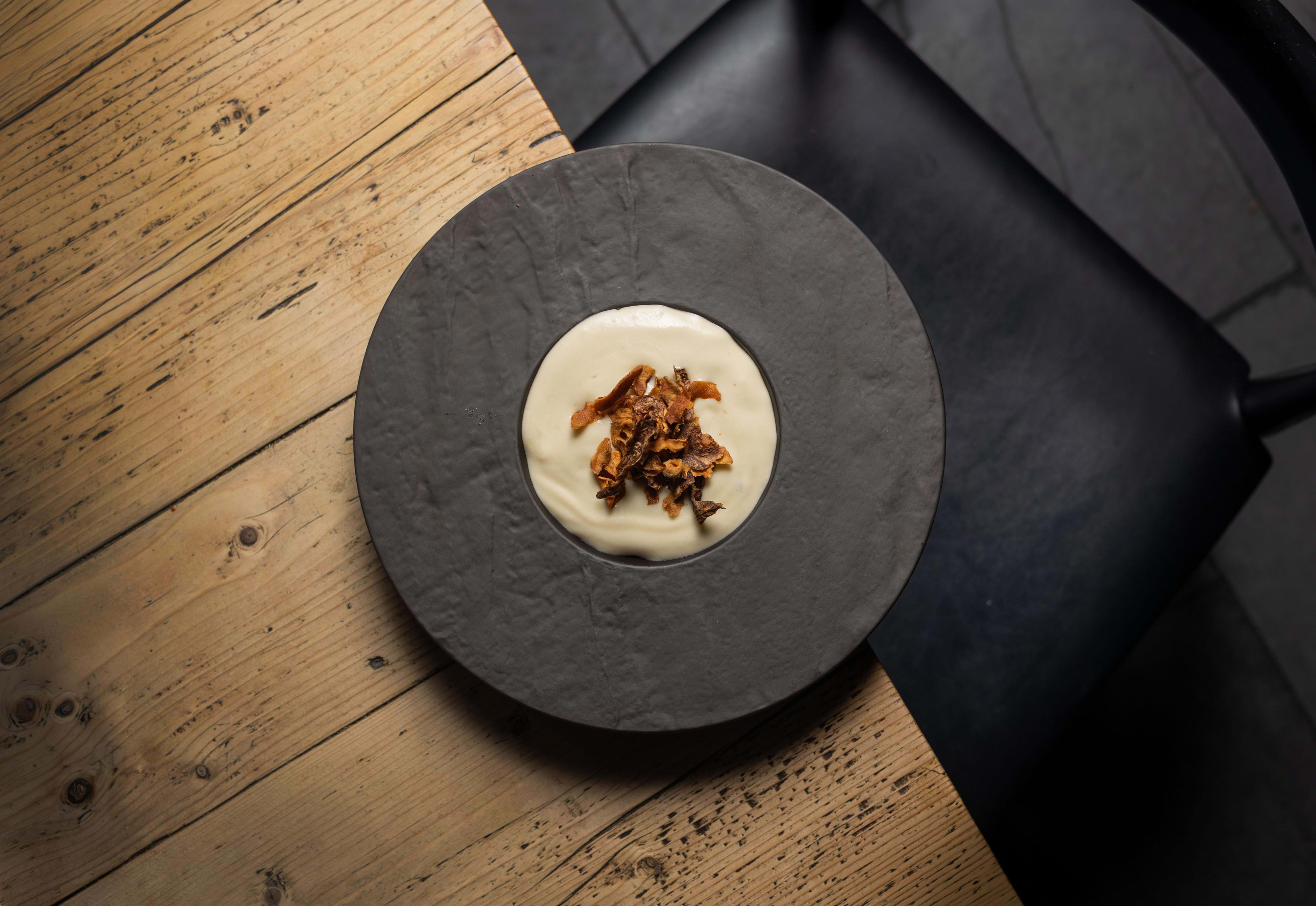 Salut! – Solo dining