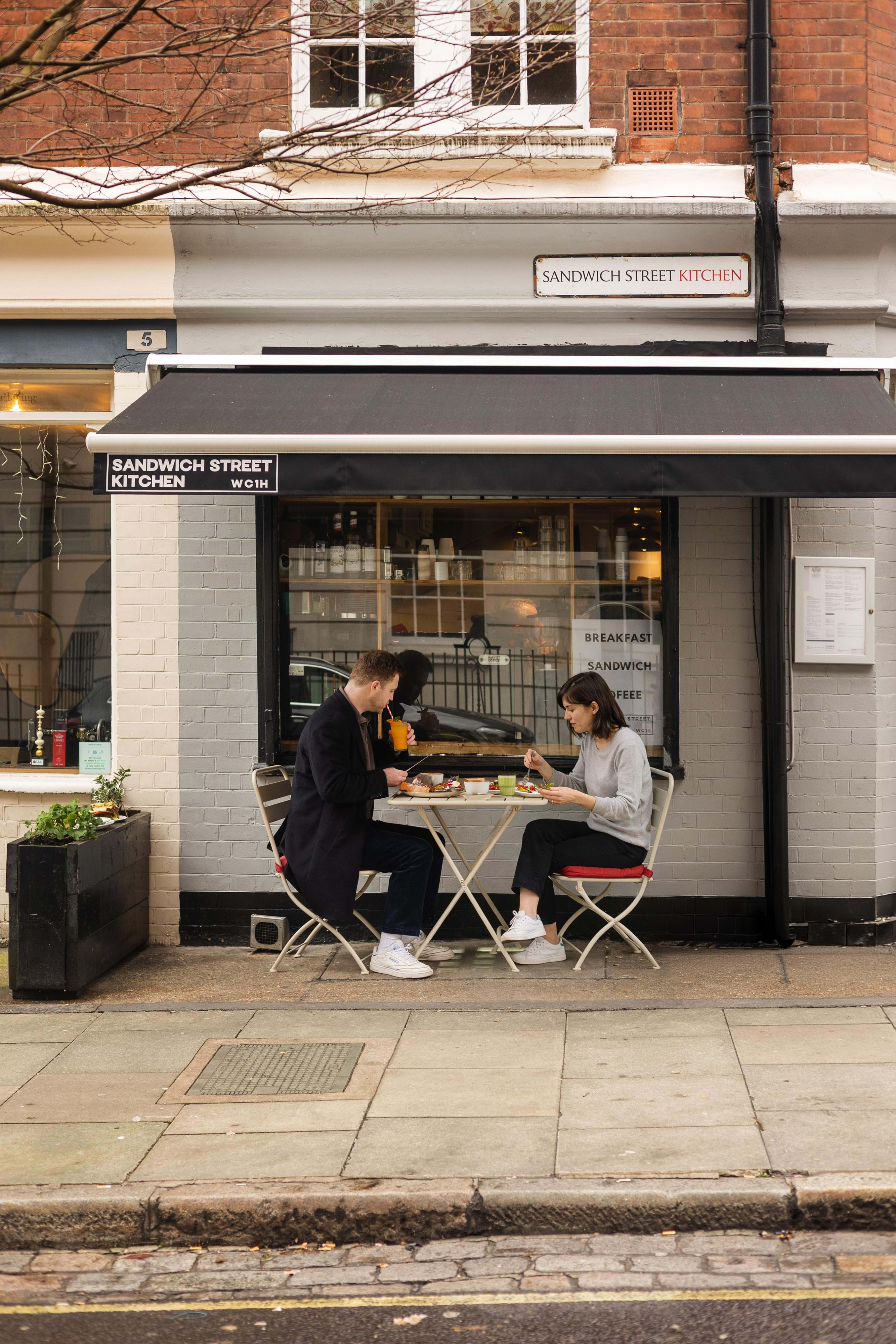 Sandwich Street Kitchen – Outdoor brunch