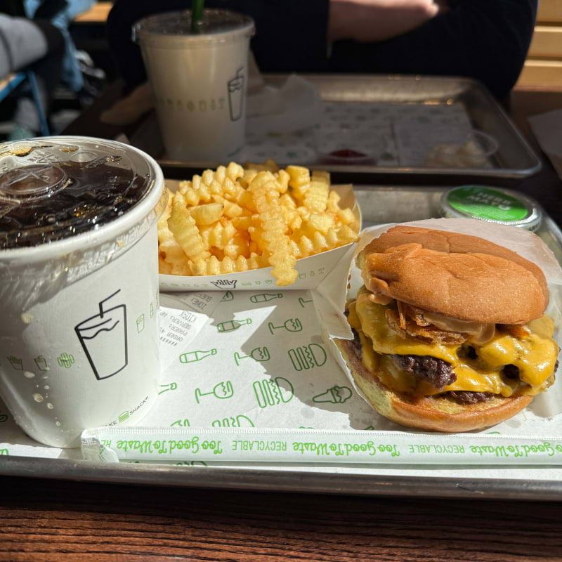 Bild från Shake Shack Oxford Street av Adam L. (2025-08-27)