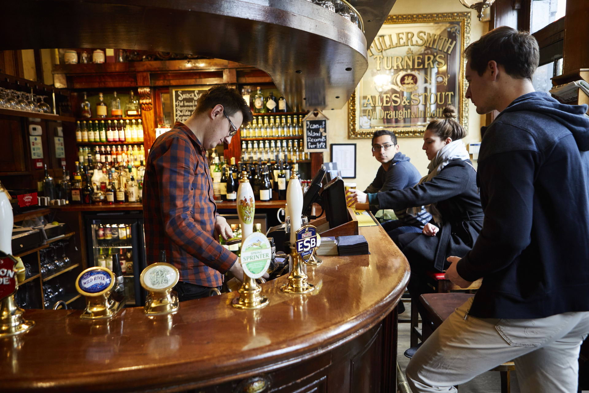 The Star Tavern – Pubs in Belgravia
