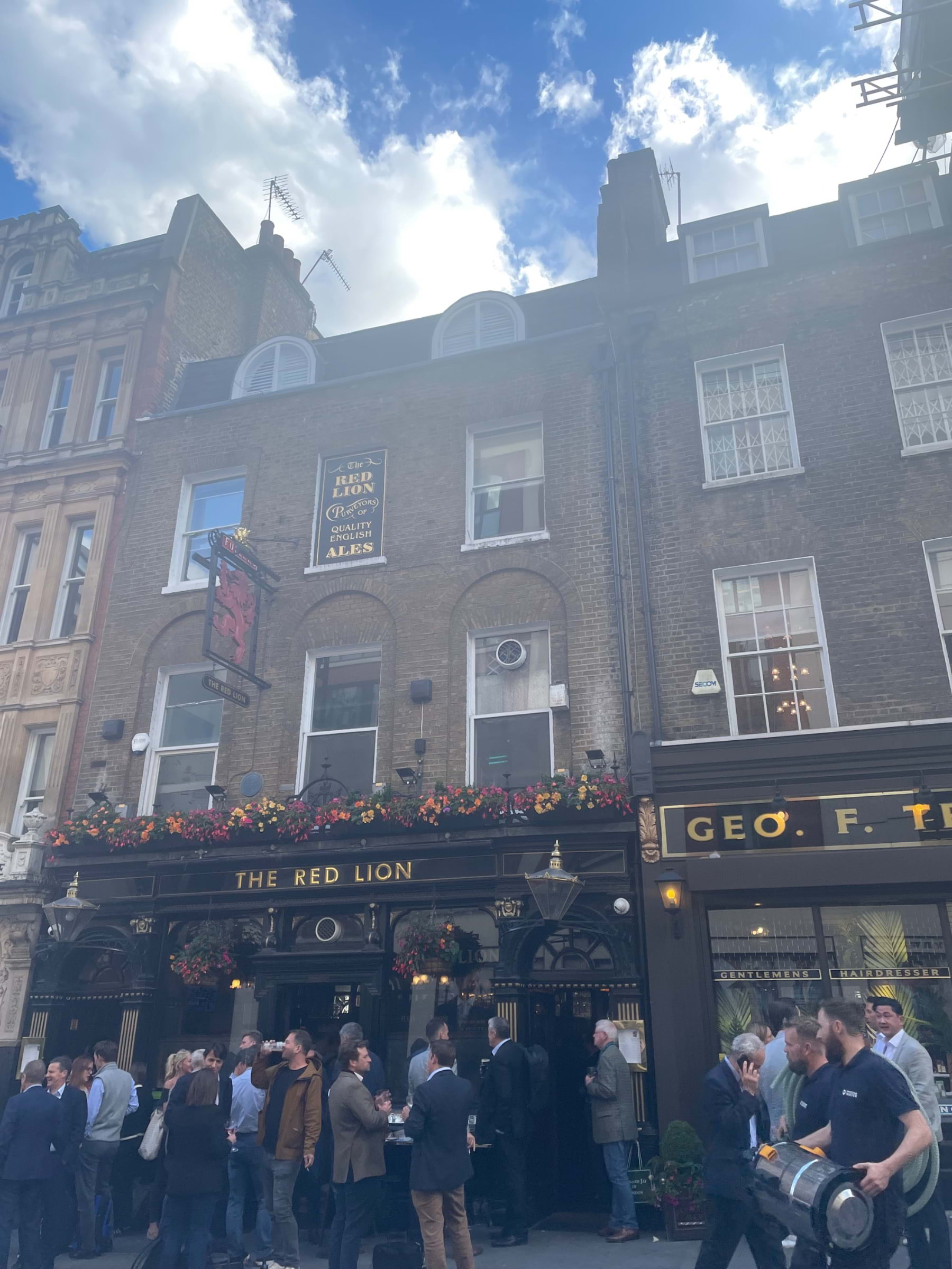 Photo from The Red Lion Mayfair by Tamsin S. (19/06/2024)