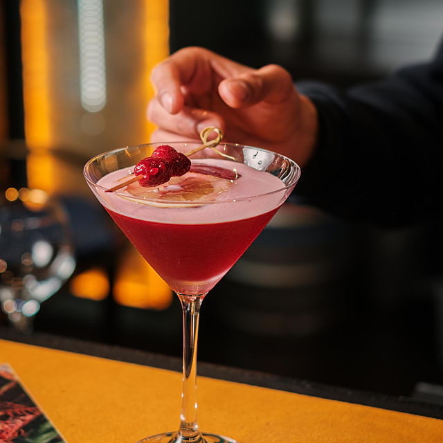 Zoya Grill & Lounge