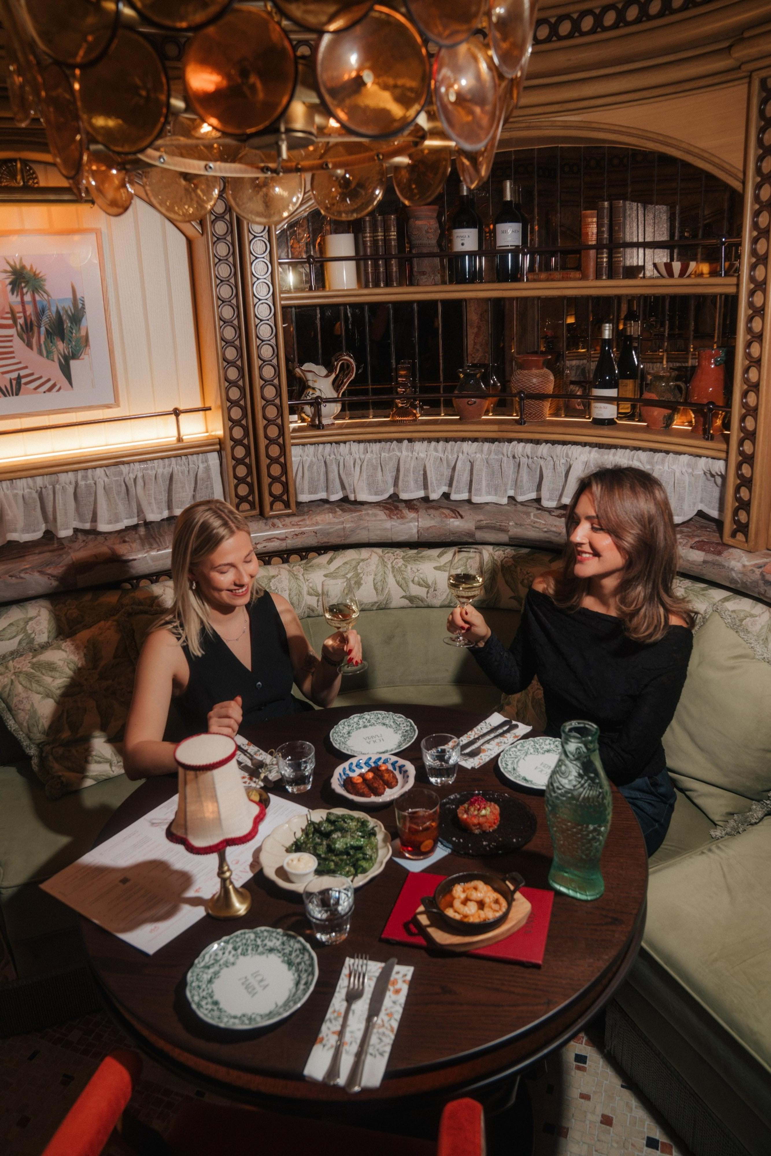 Lola Maria – Barer