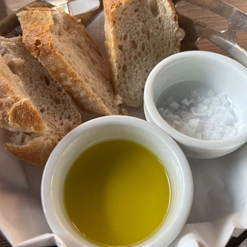 Bröd med olivolja – Bild från Plockepinn Restaurang & Bar av Jessica K. (2023-07-24)