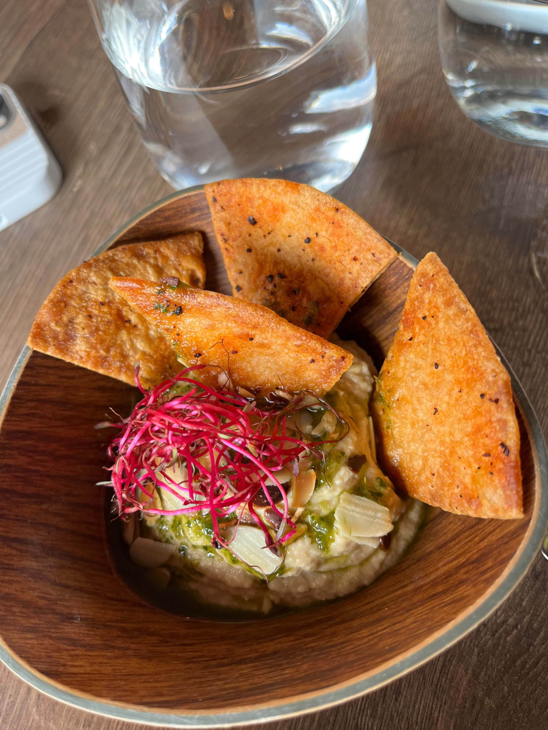 Hummus – Photo from Plockepinn Restaurang & Bar by Jessica K. (24/07/2023)