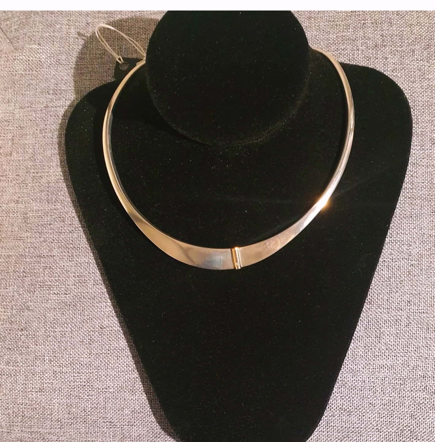 Silver halsband – Bild från Pretty in the City av Susanna S. (2025-04-01)